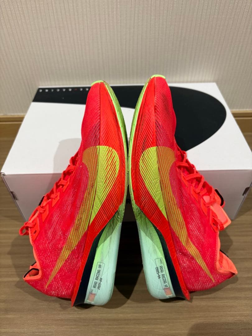 NIKE ヴェイパーフライ4 next% 25.5