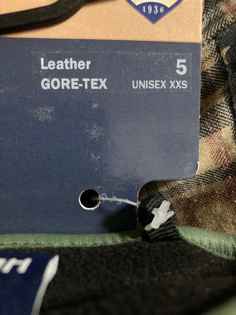 ヘストラ　HESTRA レザーゴアテックス　GORE-TEX グローブ　新品