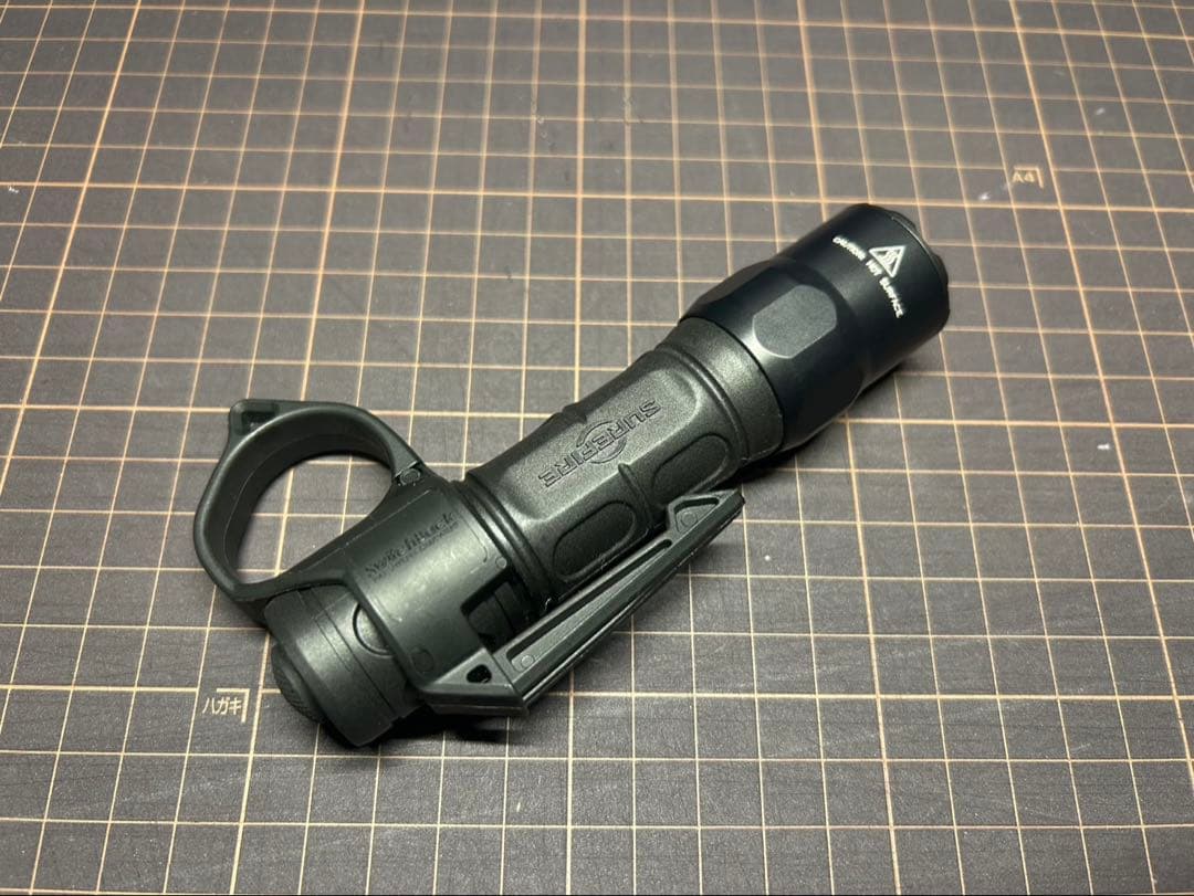 ライト・ランタン SUREFIRE G2X MV