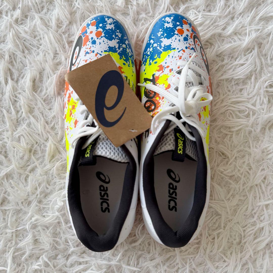 新品未使用タグ付き⭐︎フットサルシューズasics アシックス27.5 TOQUE