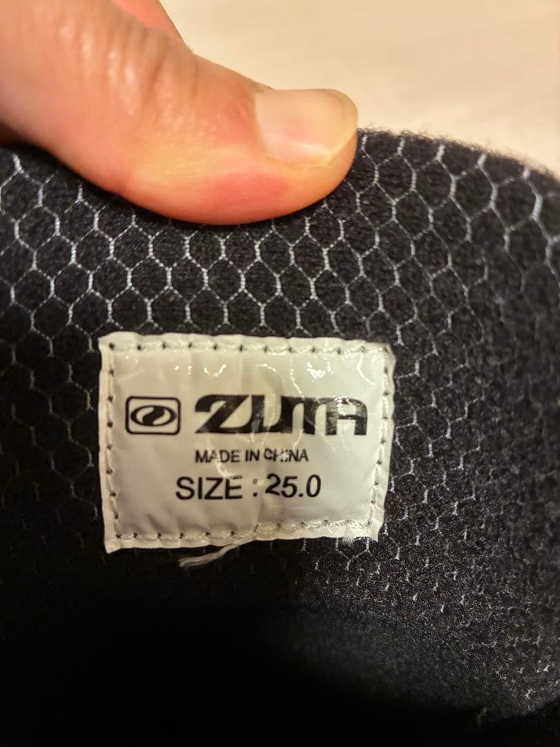 ZUMA スノーボードブーツ 25cm ブラック バッグ付き