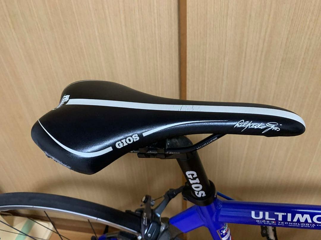 GIOS ULTIMO クロスバイクシマノ105