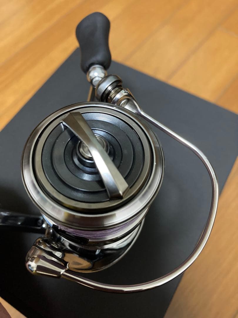 Daiwa EXIST LT2500S スピニングリール