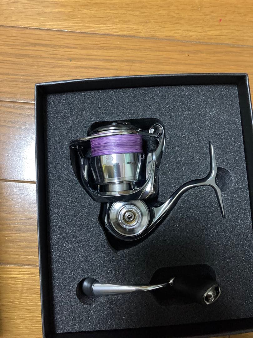 Daiwa EXIST LT2500S スピニングリール