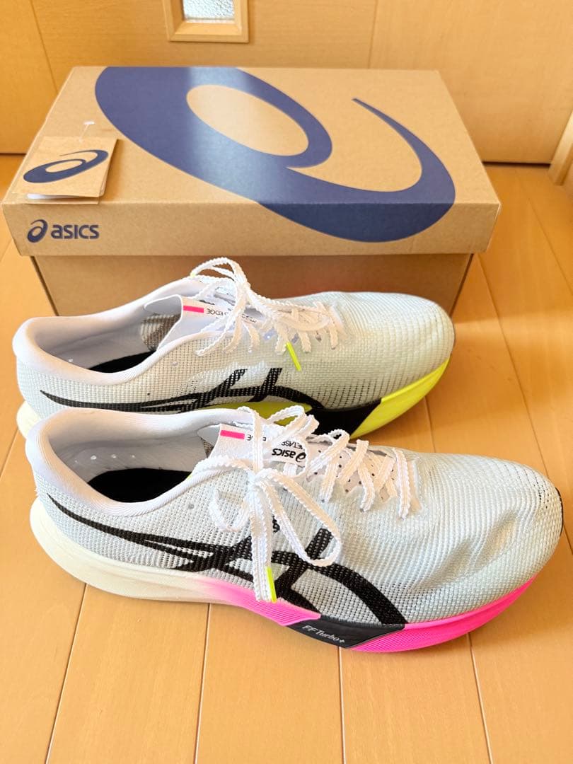 【新品未使用】ASICSメタスピードエッジパリ　28cm