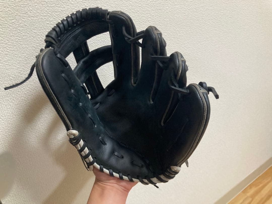 Nike 硬式グローブ 内野手用 4/10まで値下げ
