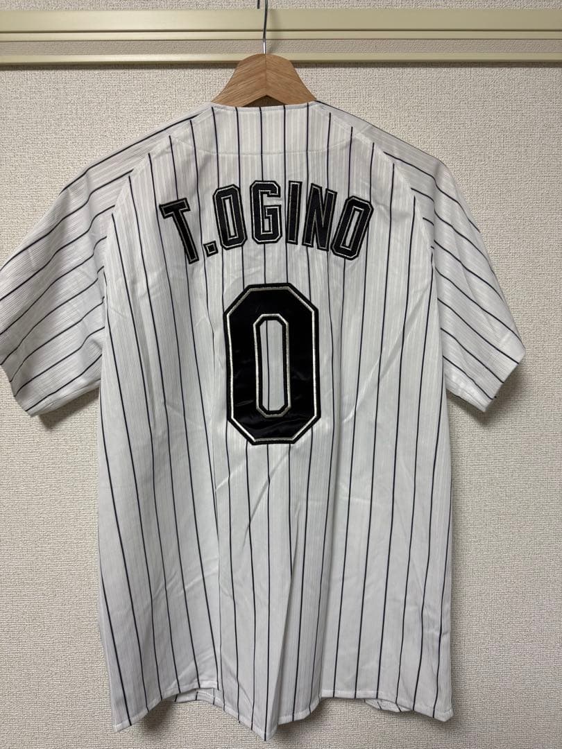 千葉ロッテマリーンズ　荻野貴司　ユニフォーム