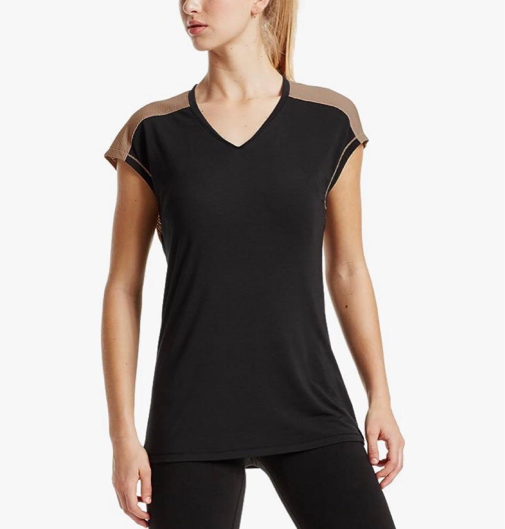 Tシャツブラトップ　セット　トレーニングウェア　ヨガウェア