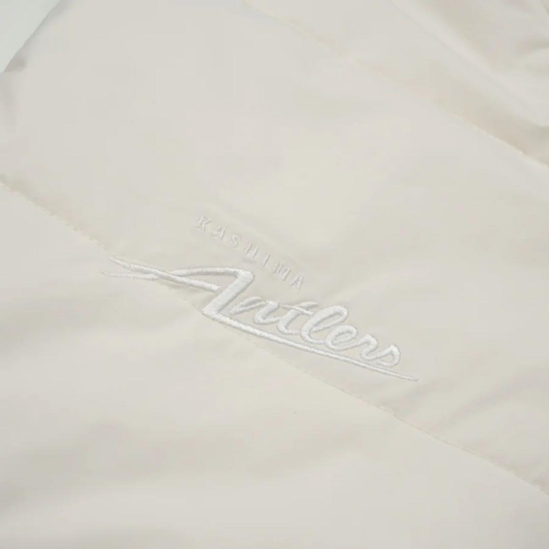 鹿島アントラーズ　ダウンジャケット　 EMB LOGO HYBRID JKT
