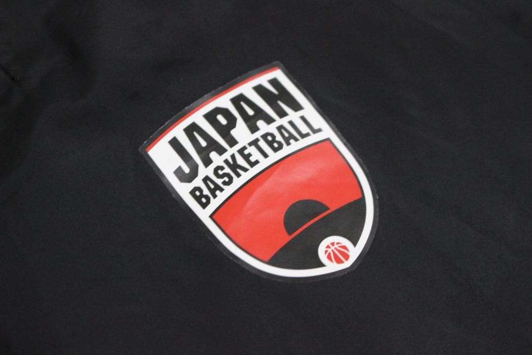 【極美品】メンズL　非売品　黒　ナイキ　ジョーダン　ウィンターカップ　ジャケット