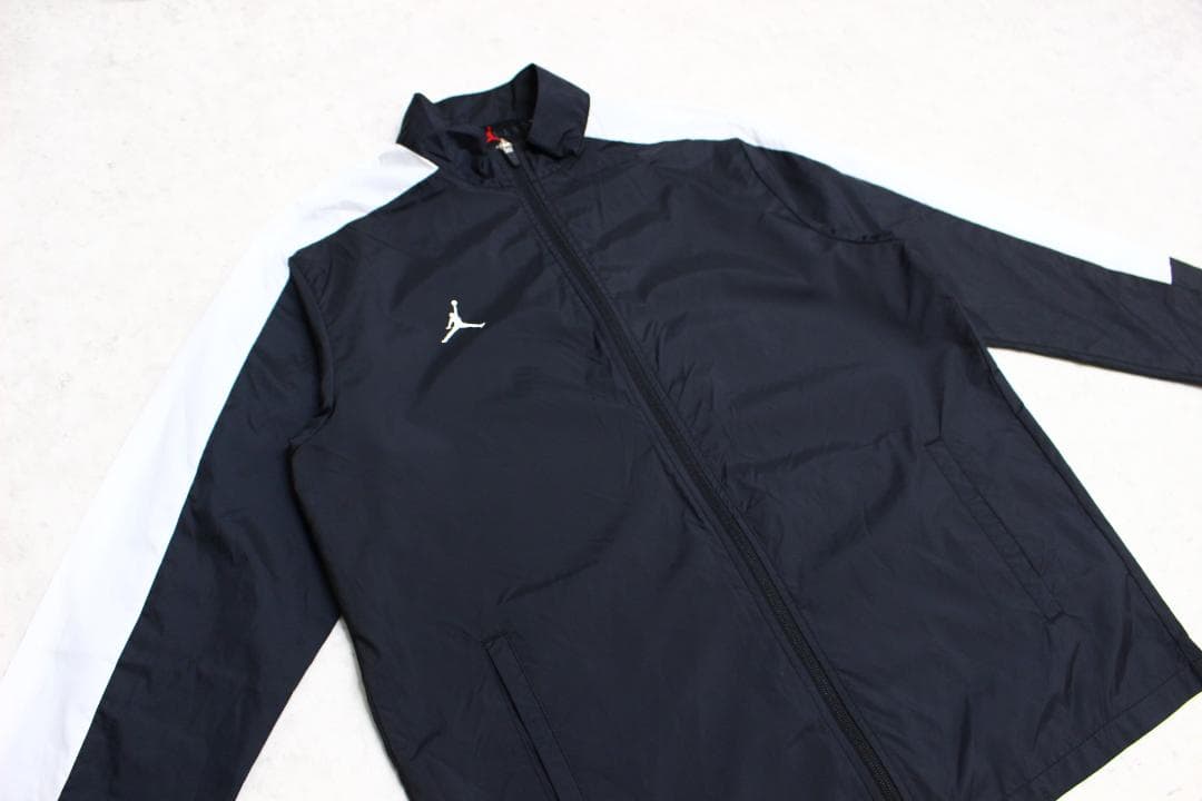 【極美品】メンズL　非売品　黒　ナイキ　ジョーダン　ウィンターカップ　ジャケット