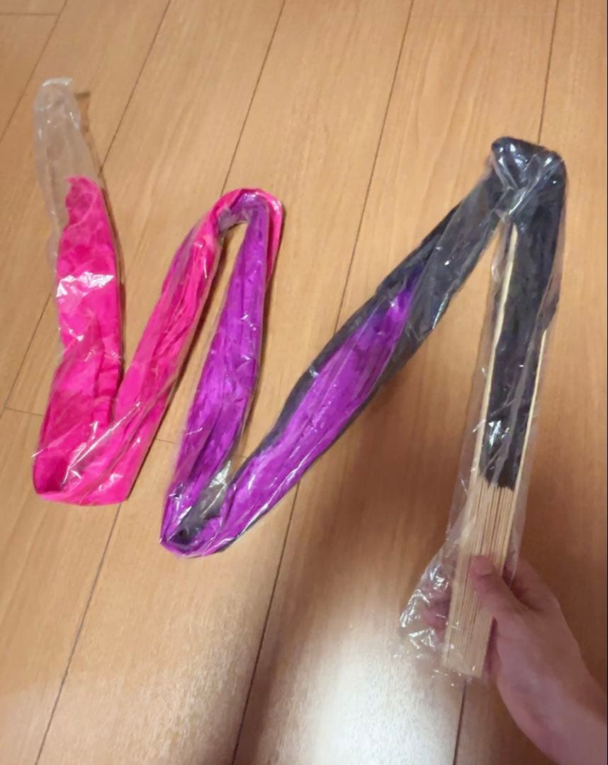 新品★ビッグファンベール★右手のみ★黒紫ピンク