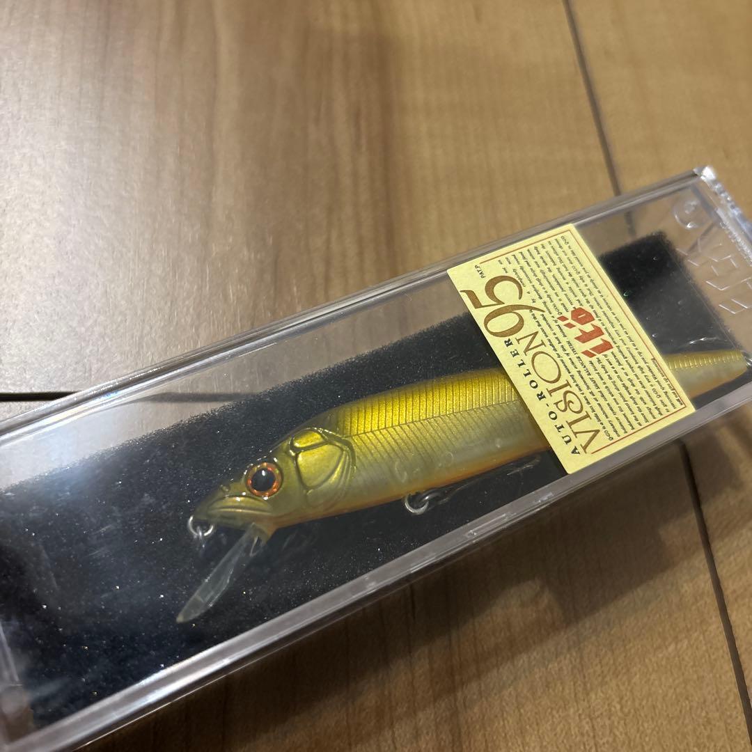 メガバス　ヴィジョン95新品　入手困難激レアミノー　希少生産カラー　早い者勝ち
