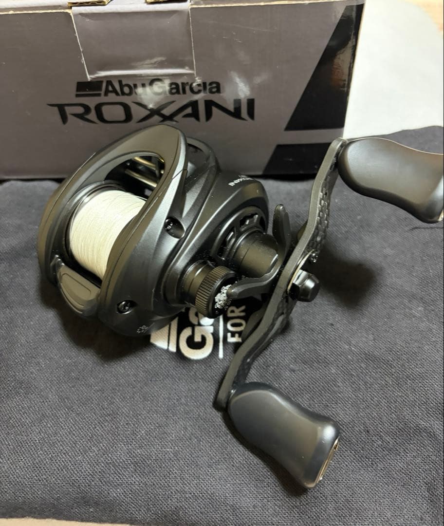 美品Abu Garcia アブガルシア ロキサーニ BC BF7右