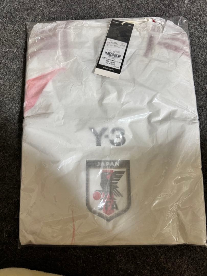 サッカー　新ユニフォーム　白　XL Y-3