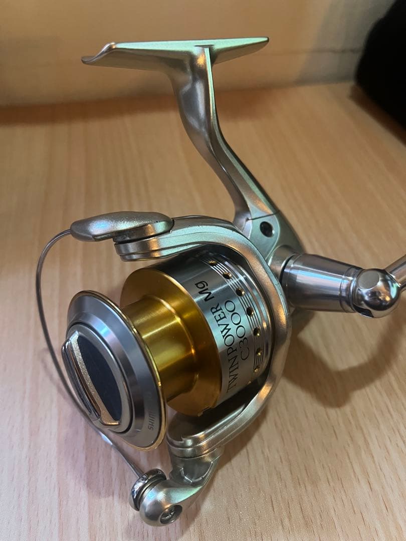 SHIMANO TWINPOWER Mg C3000 スピニングリール