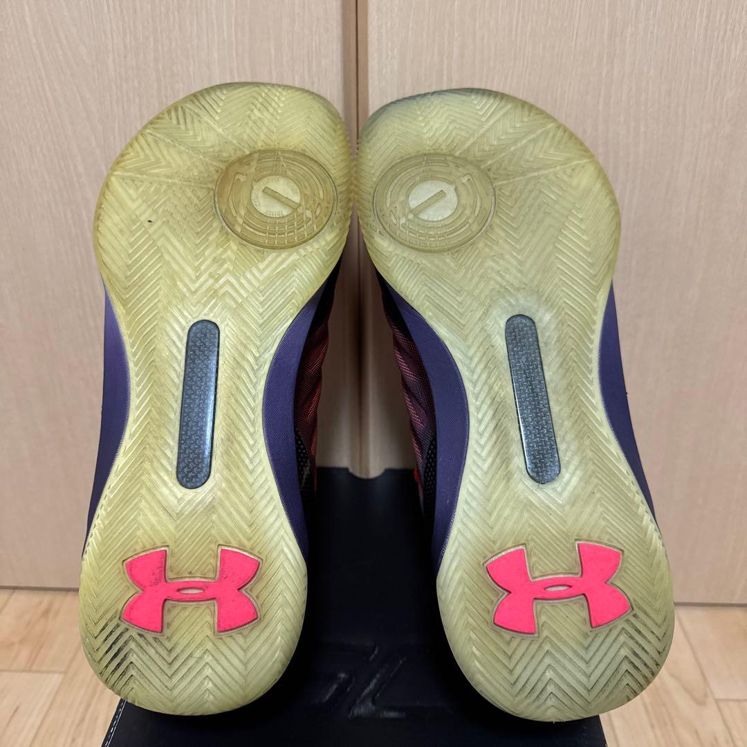 UNDER ARMOUR CURRY 3 LOW(カリー3ローカット)