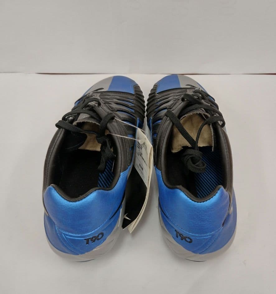 NIKE　サッカーシューズ　25.5cm