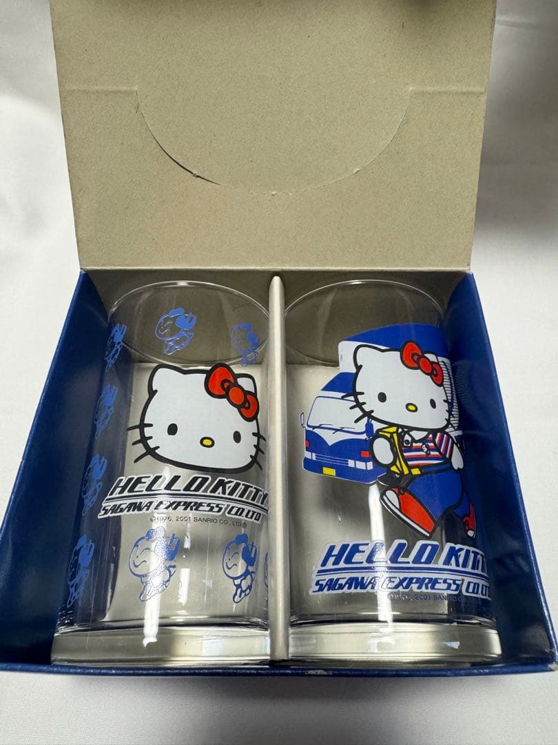 ⭐︎レア　レトロ⭐︎ ハローキティ グラスセット 2個 セット　吉野家 佐川急便