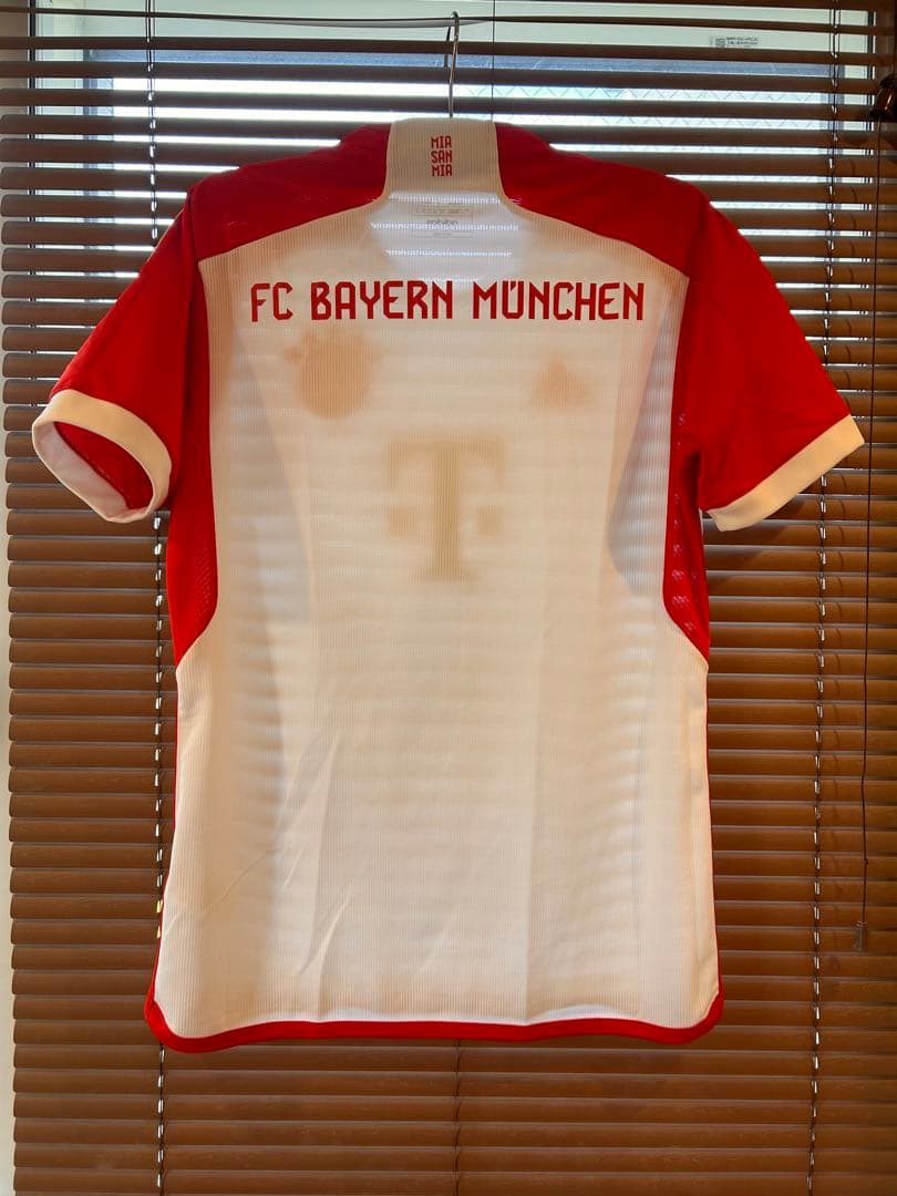 FCバイエルンミュンヘン サッカーシャツ XL