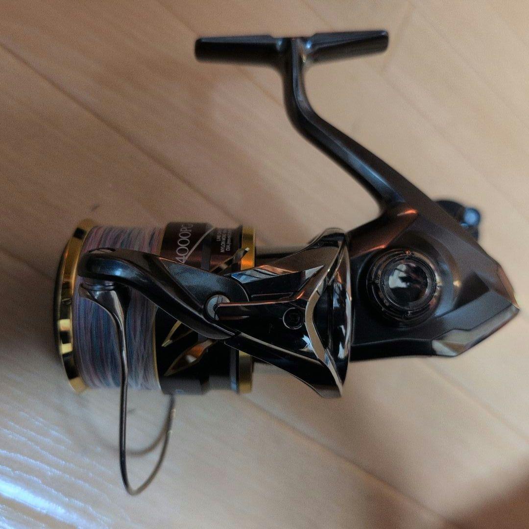 SHIMANO TWIN POWER 4000PG スピニングリール