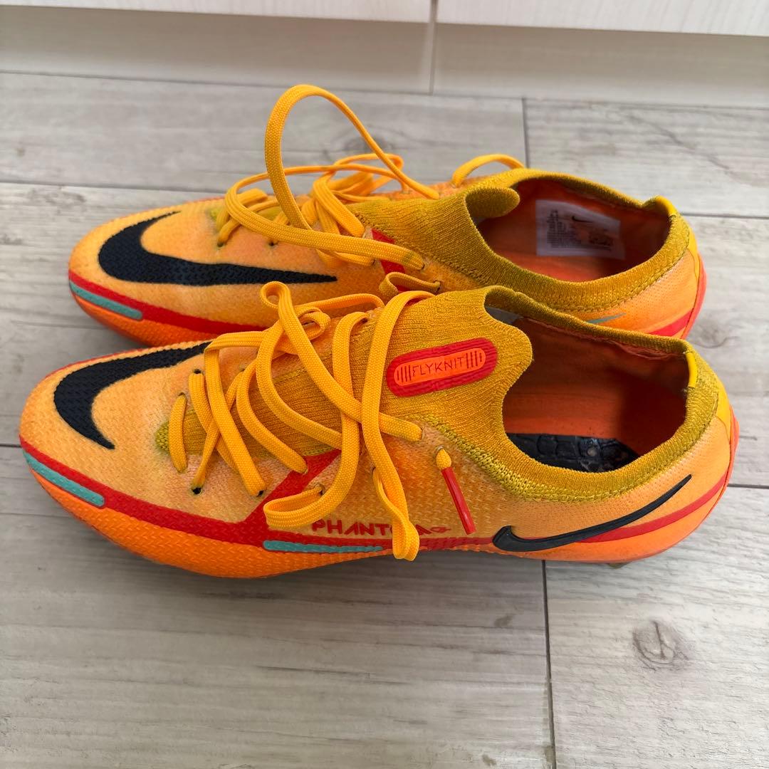 NIKE ファントム GT2 エリート FG