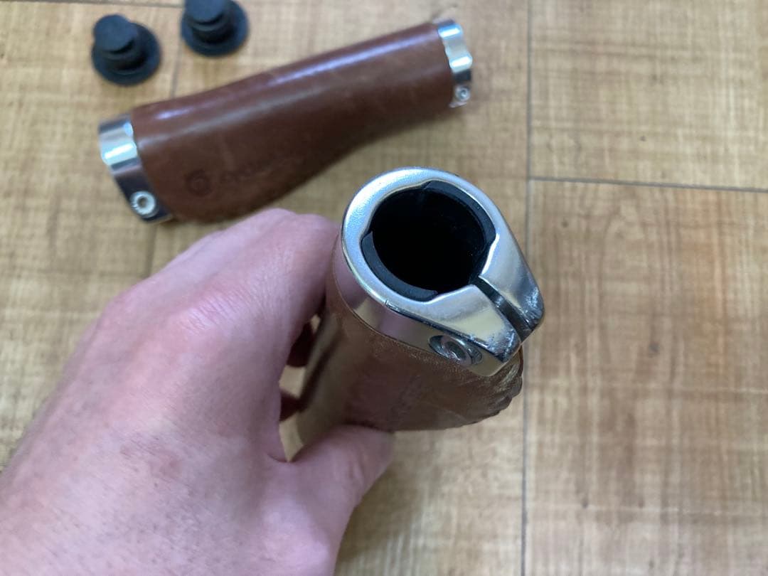 BROOKS PROFESSIONAL サドル　cycle designハンドル
