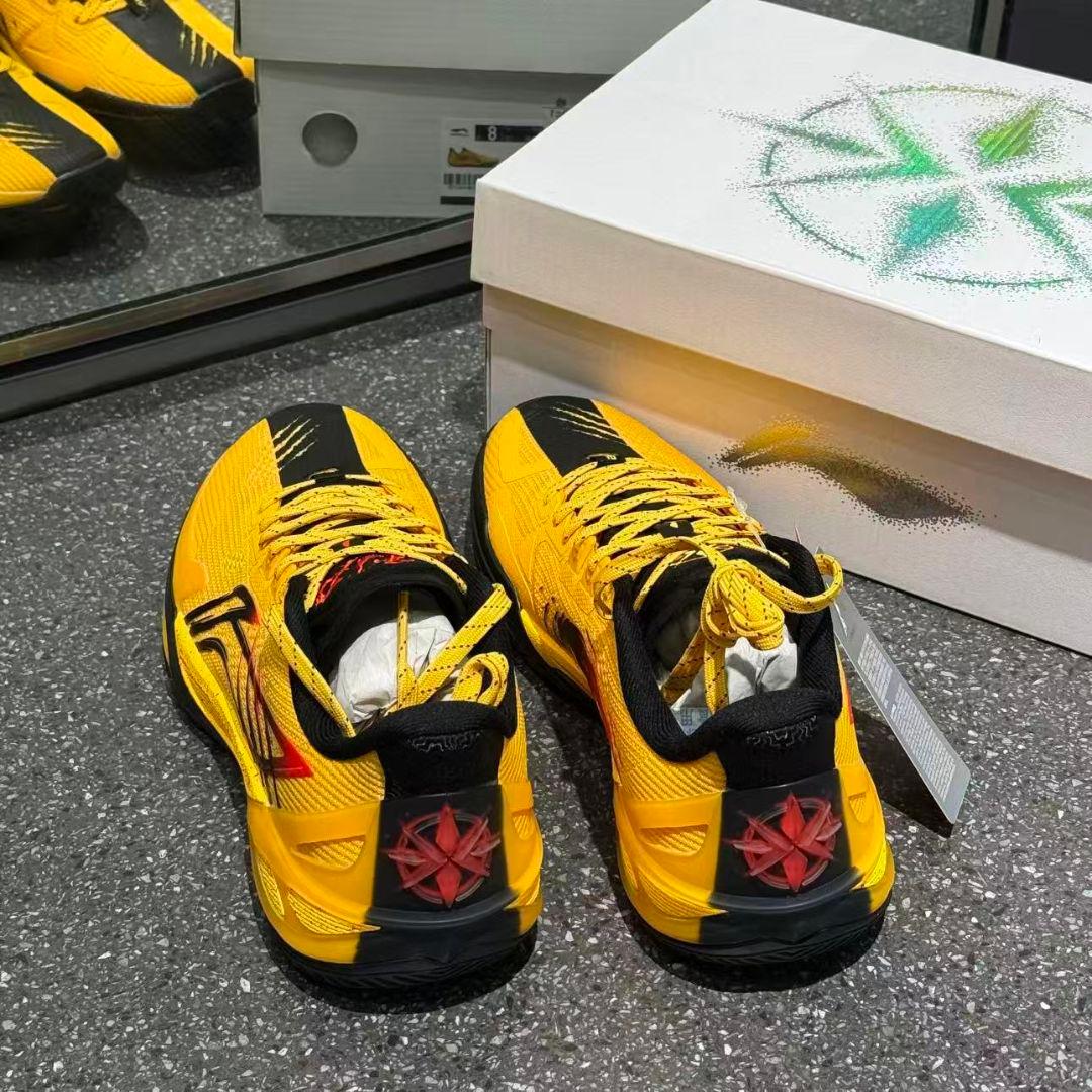 LI-NING LiRen 6 V2「Bruce Lee」リーニン バッシュ