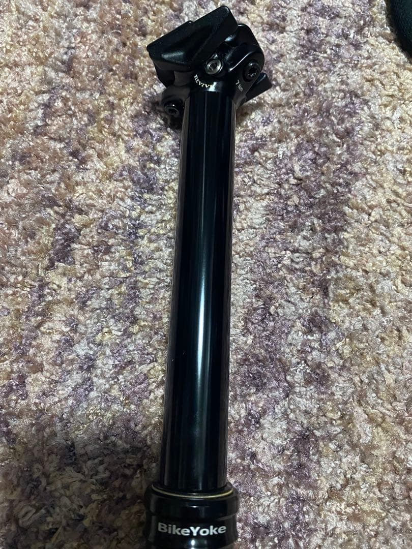 Bikeyoke REVIVE φ31.6 160mm ポンプアダプター等あり