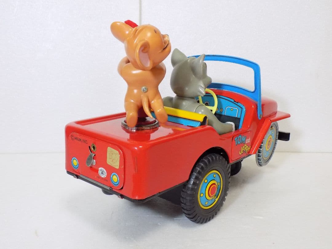 ブリキモダントーイ電動【TOM and JERRY COMIC CAR】動作品