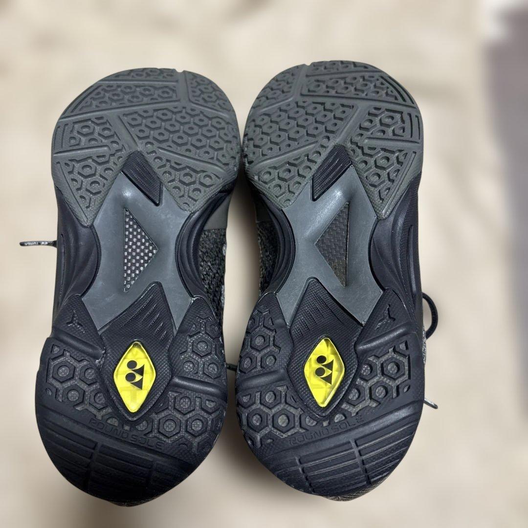 YONEX AERUS 3 ブラック バドミントンシューズパワークッション25