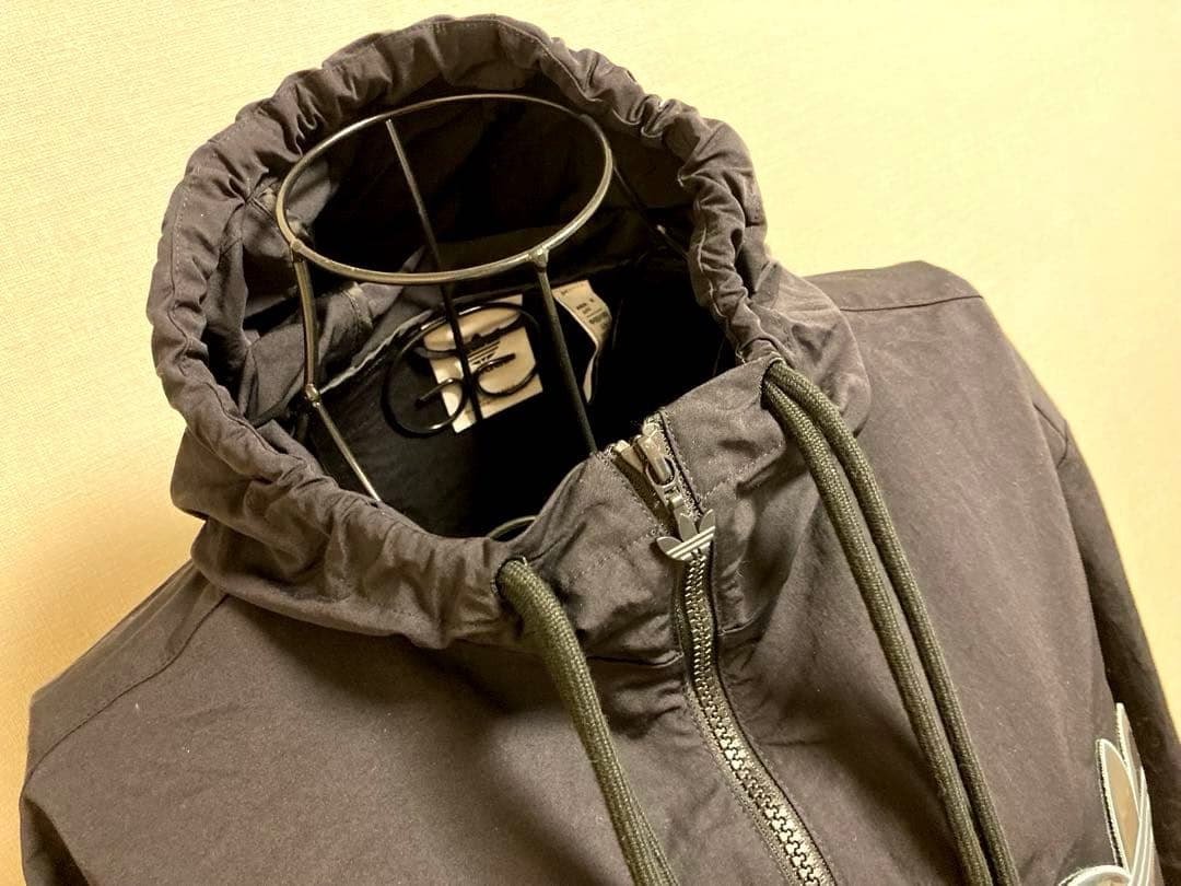 ✨adidas✨ アディカラー ウインドブレーカー　ブラック　Ｍ