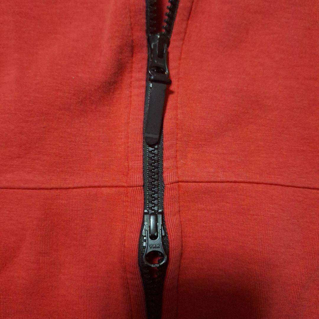 Nike テックフリース赤海外限定　　　　　　セットアップ、下L、上M