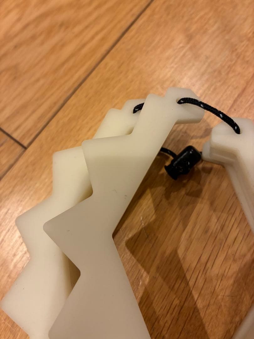 ボンボネロ　蓄光