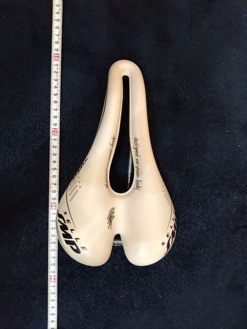 selle smp trk gel 　？　サドル　ホワイト　白