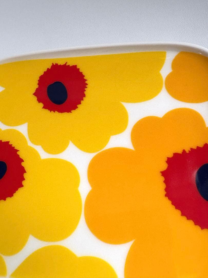 メグ様　marimekko レア　プレート皿　ウニッコ50周年　イエロー