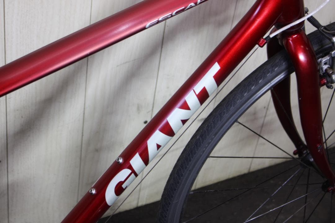 GIANT ESCAPE R3 700Cアルミ 24速 470mm REDクロス