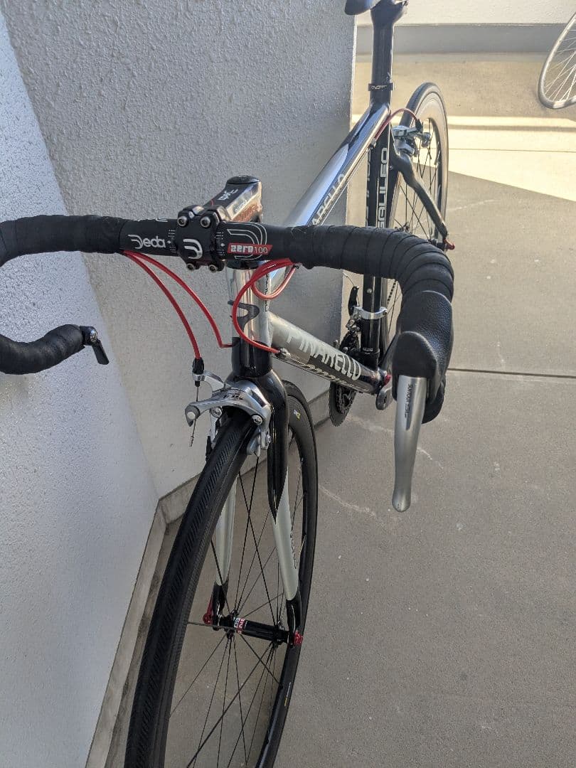 PINARELLO ロードバイク ブラック/ホワイト