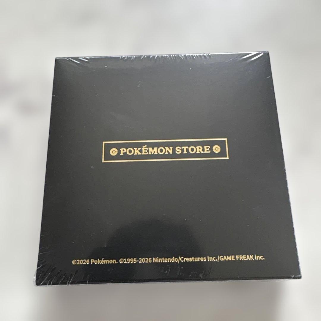未開封　韓国限定　ポケモン　30周年記念　　ピンバッチ　第1世代御三家ver.