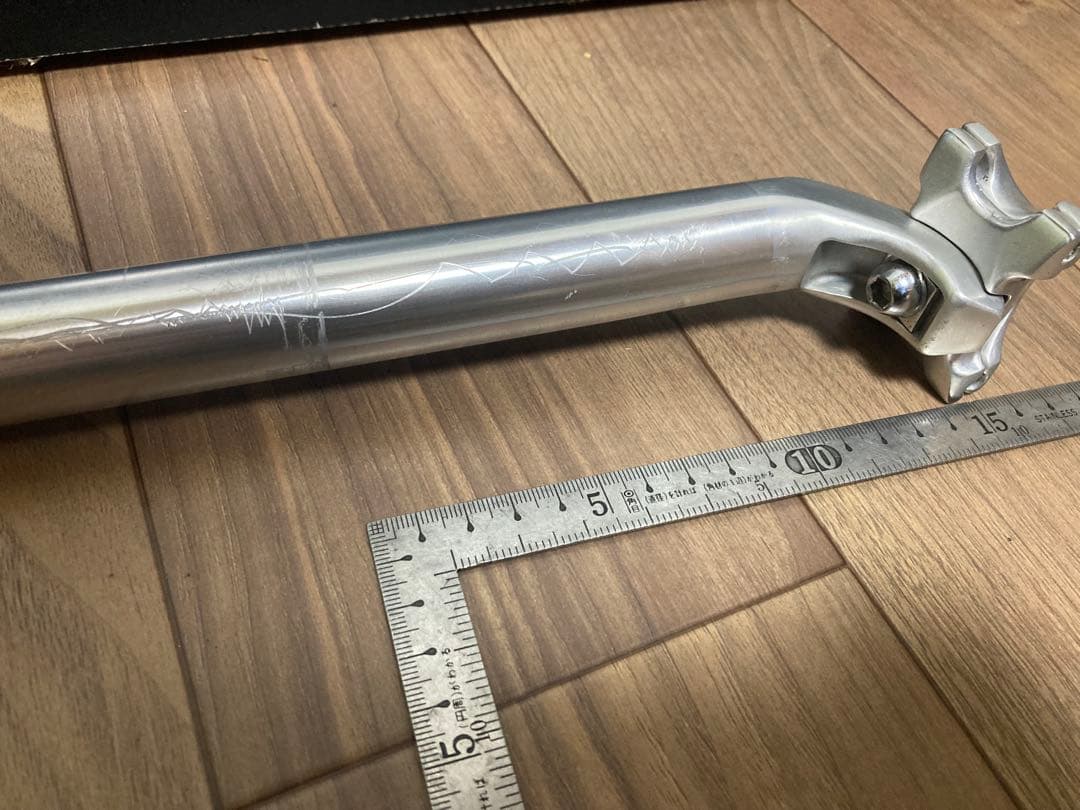 日東　Dynamic 626 シートポスト シルバー 27.2ミリ