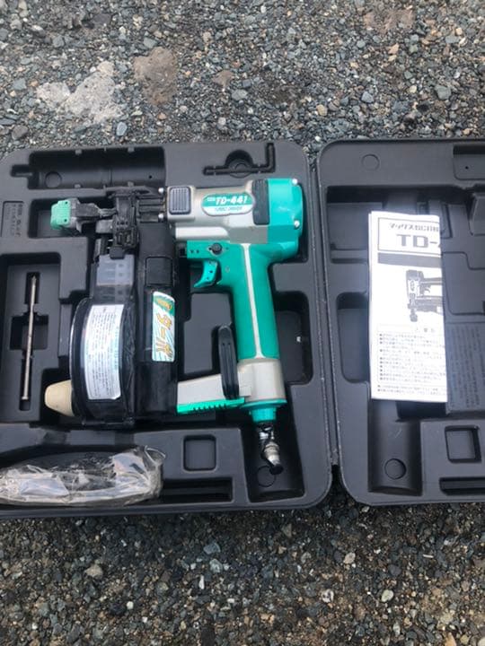 MAX釘打ち機 TD441