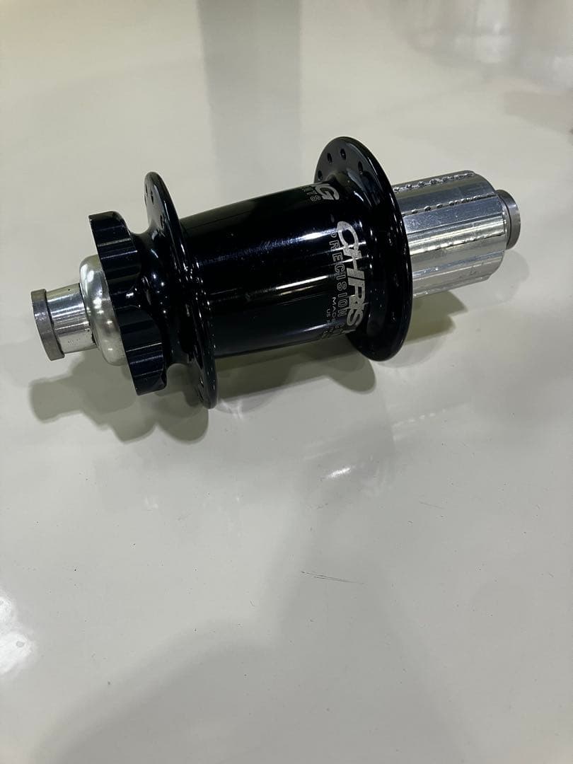 クリスキング　ハブ　142×12 32h 中古