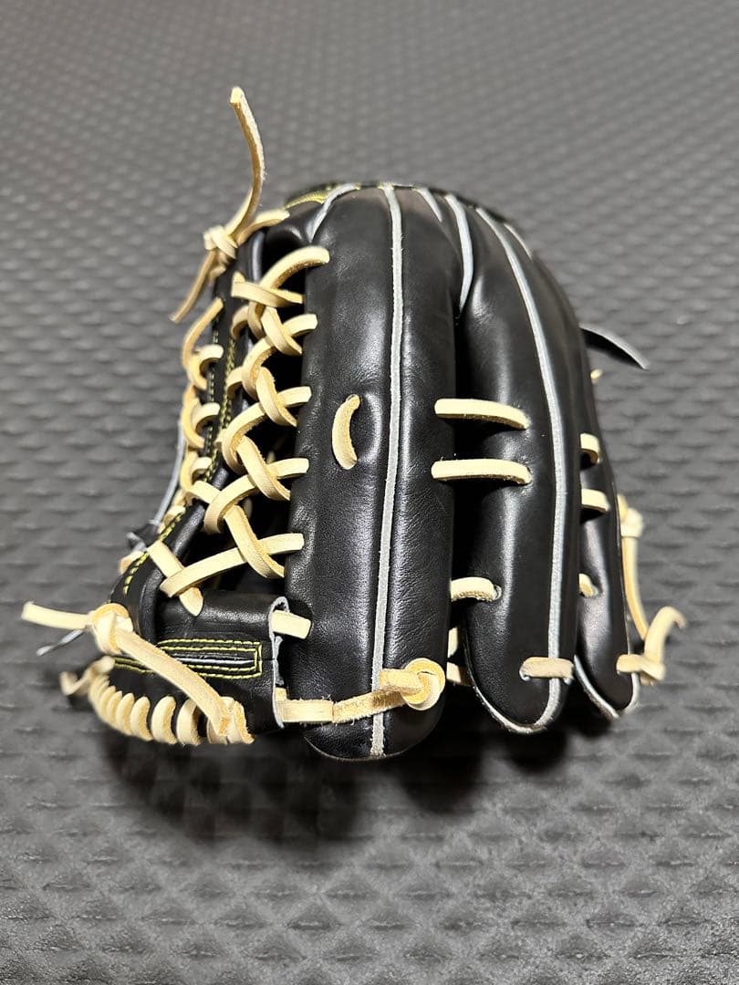 アンダーアーマー 硬式グローブ 外野 ホークス 柳田悠岐 野球
