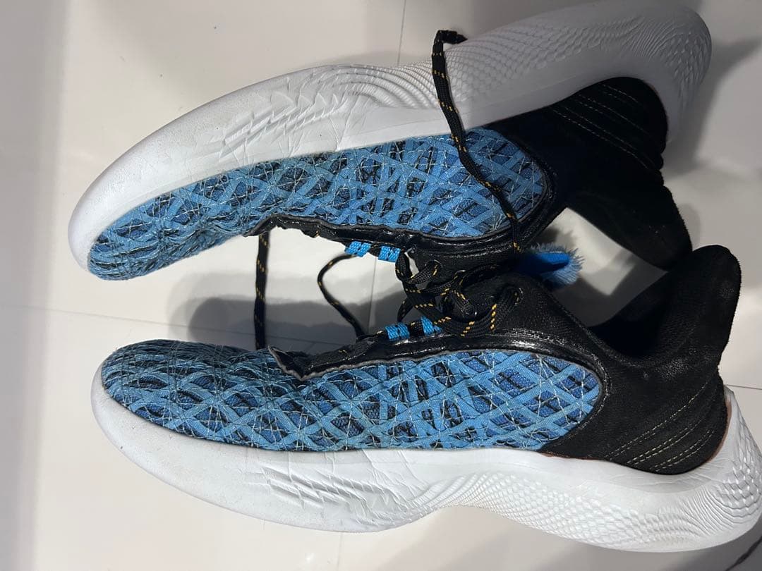 curry9 under urmour セサミストリート カリー