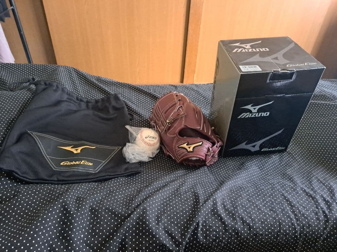 j*4様 Mizuno 硬式グローブ 左投手用