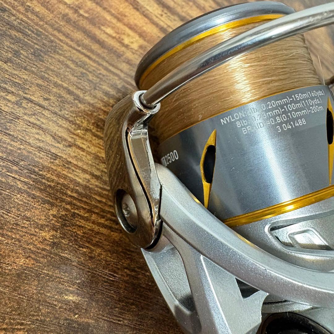 【一度使用しただけの美品】DAIWAフリームスLT2500