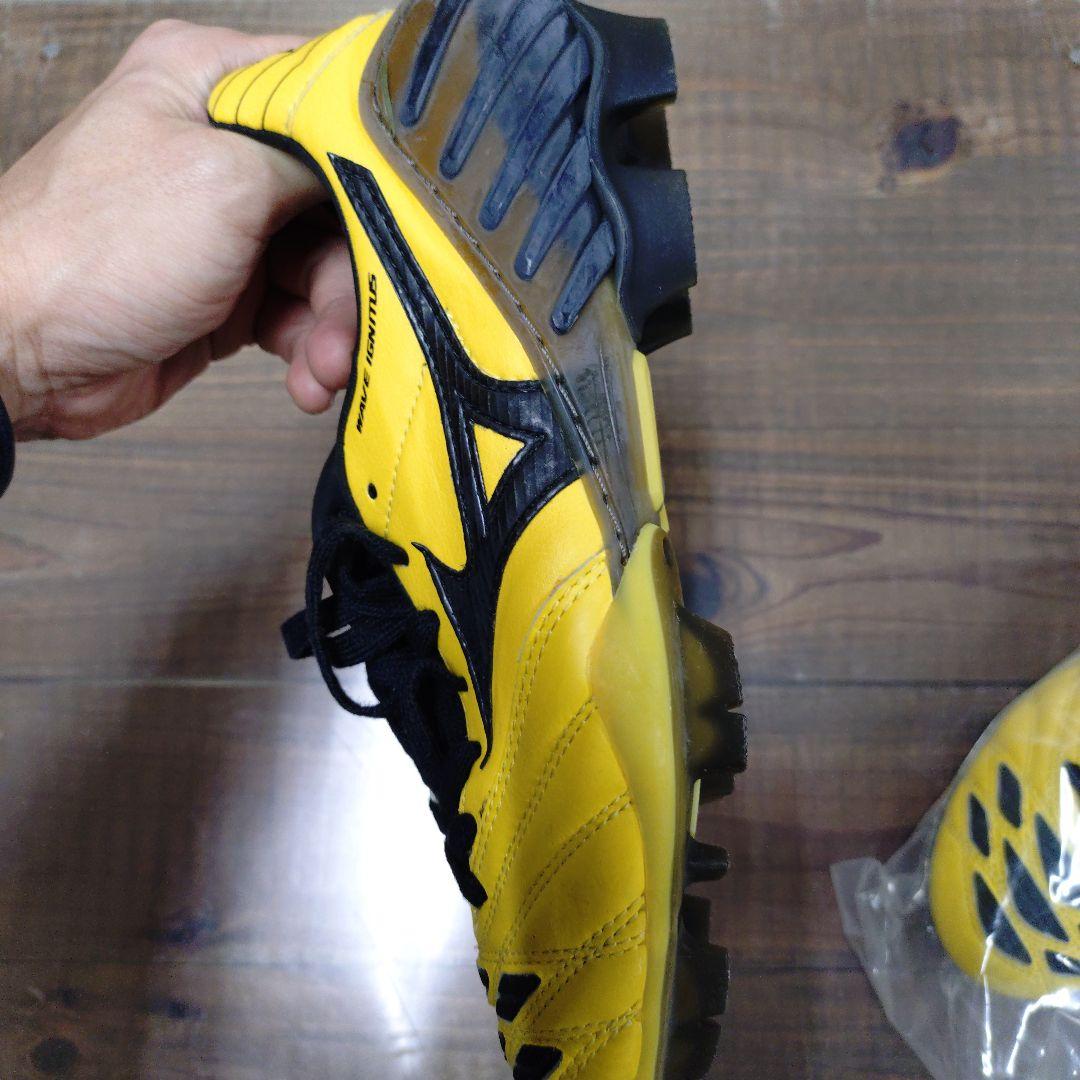 Mizuno WAVE IGNITUS サッカーシューズ