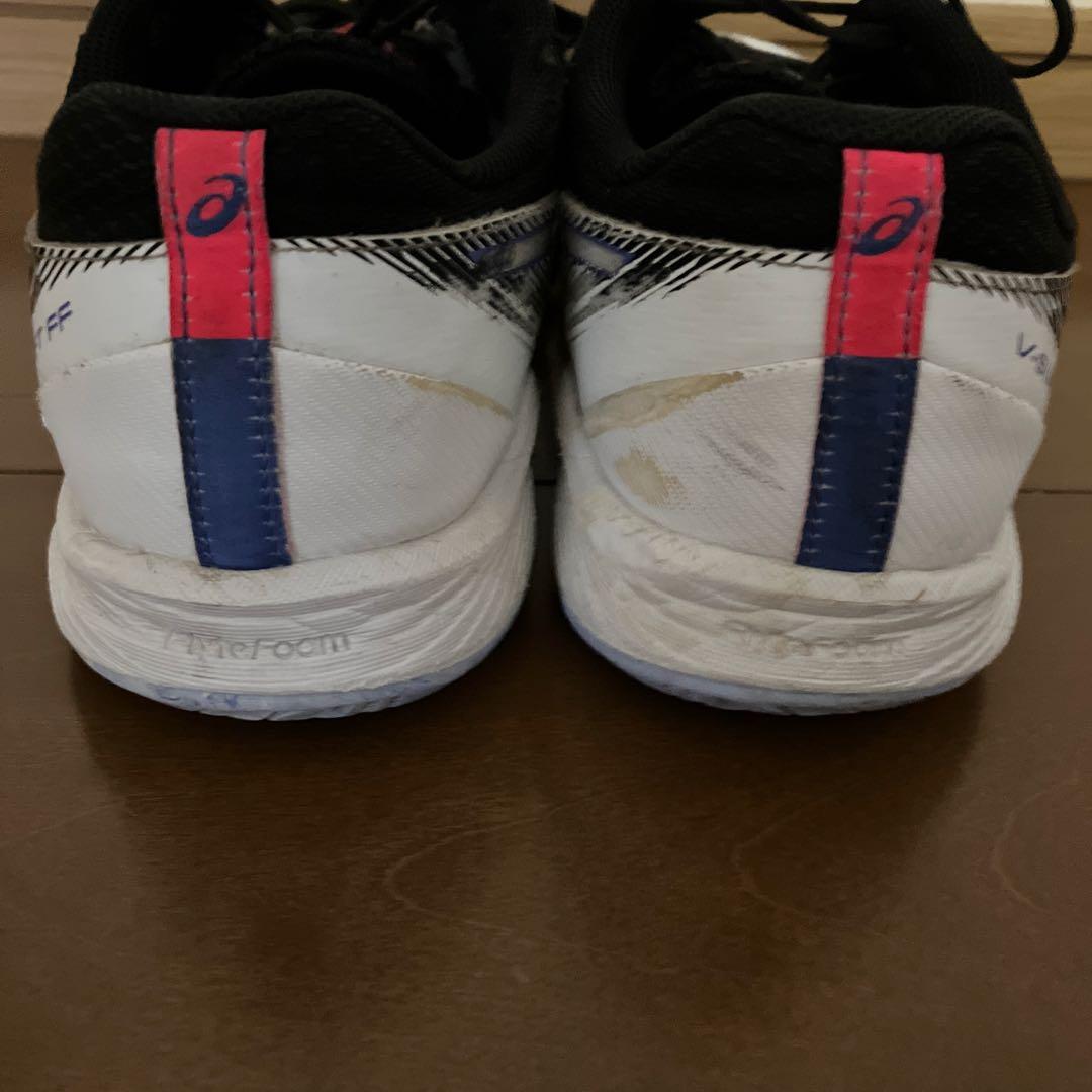 ASICS バレーボールシューズ ホワイト/ブラック/パープル
