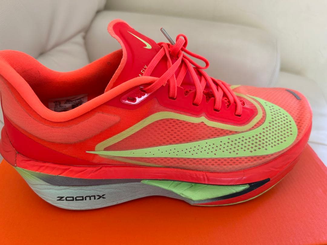 NIKEナイキズームフライ6 28cm