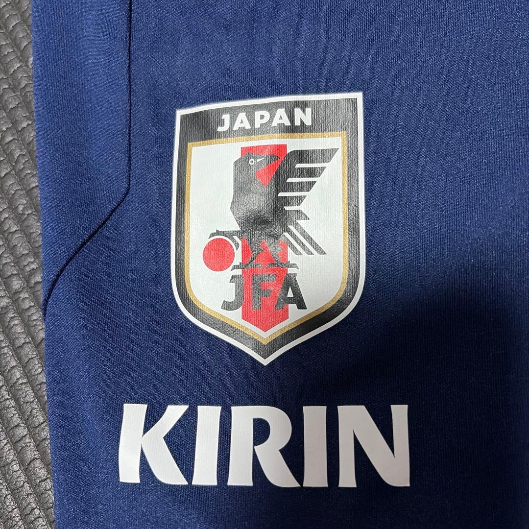 サッカー日本代表　ハーフパンツ　トレーニングパンツ